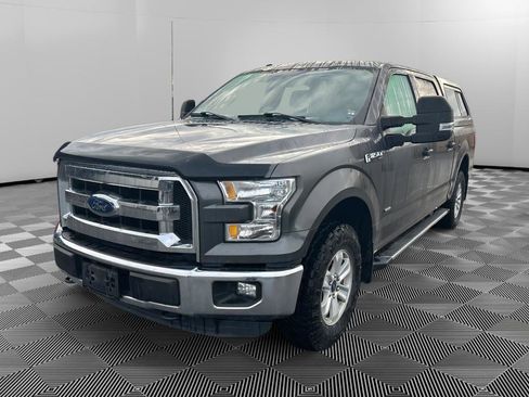 Used 2015 Ford F150 XLT w/ Equipment Group 301A Mid image 3