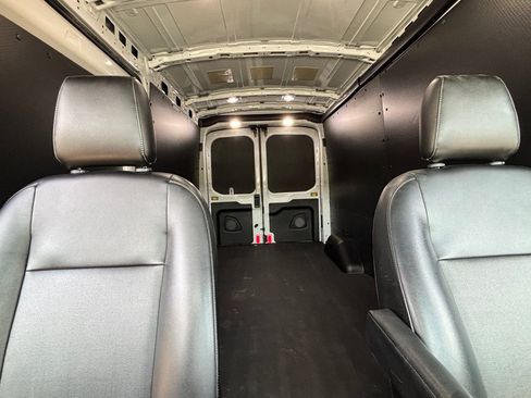 Used 2020 Ford Transit 250 Medium Roof w/ Load Area Protection Package RWD image 15
