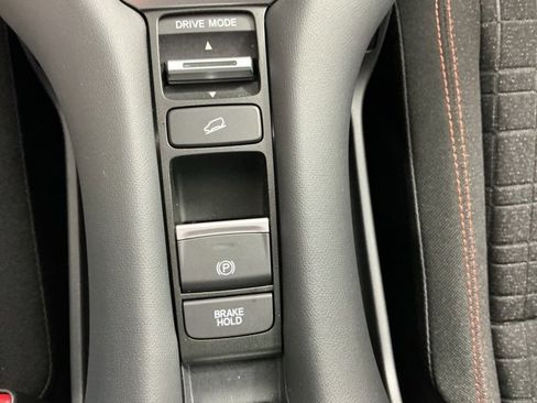 Certified 2025 Honda HR-V Sport image 23