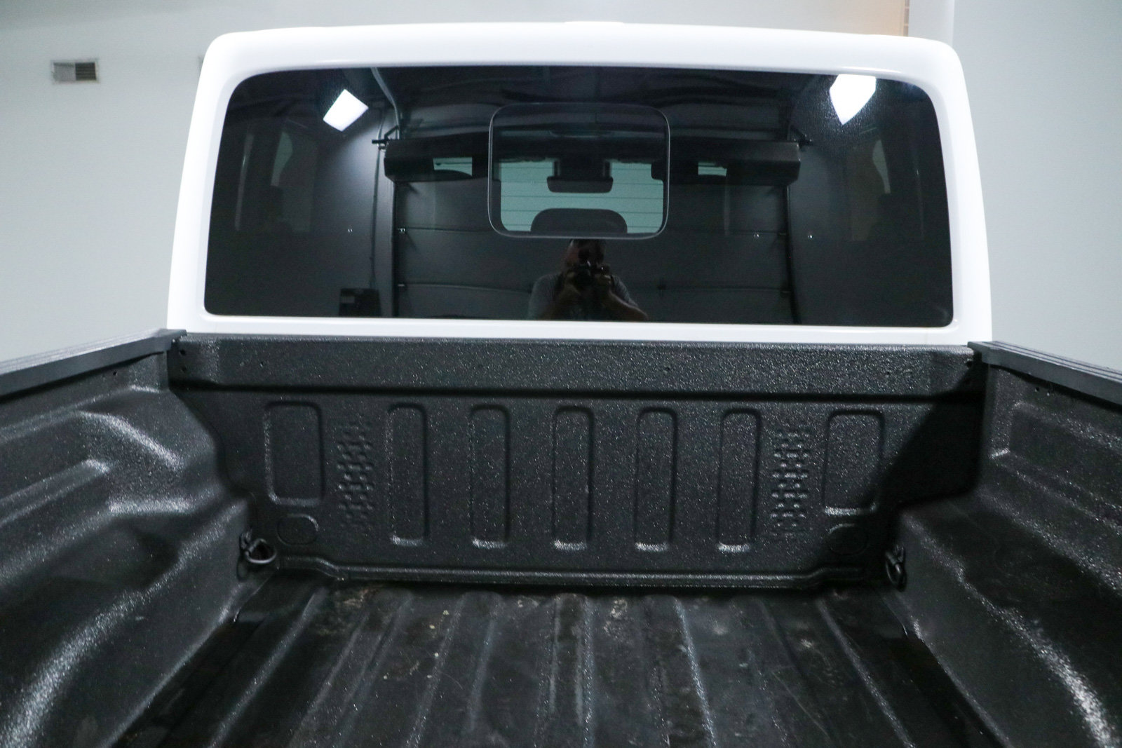 Used 2021 Jeep Gladiator Mojave AWD/4WD image 28