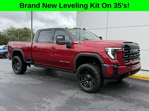 Used 2025 GMC Sierra 2500 AT4 w/ AT4 Premium Plus Package AWD/4WD image 2