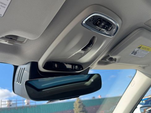 Used 2020 Volvo XC90 T6 Momentum image 35