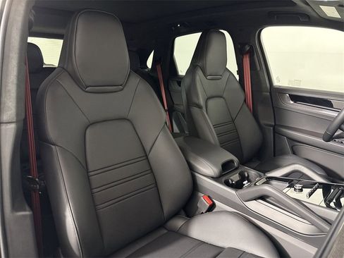 New 2025 Porsche Cayenne GTS image 23