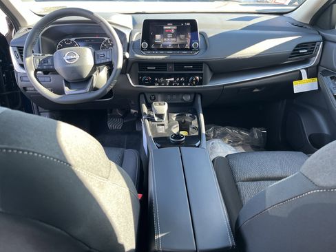 New 2026 Nissan Rogue SV w/ Cold Weather Package image 17