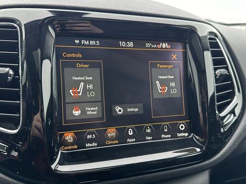 Used 2018 Jeep Compass Limited w/ Navigation Group image 36