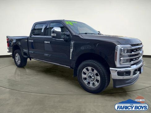 Used 2024 Ford F350 King Ranch w/ Chrome Package image 5