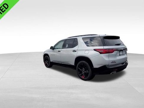 Used 2022 Chevrolet Traverse Premier w/ Redline Edition image 7