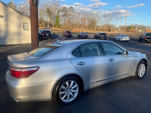 Used 2008 Lexus LS 460 image 6