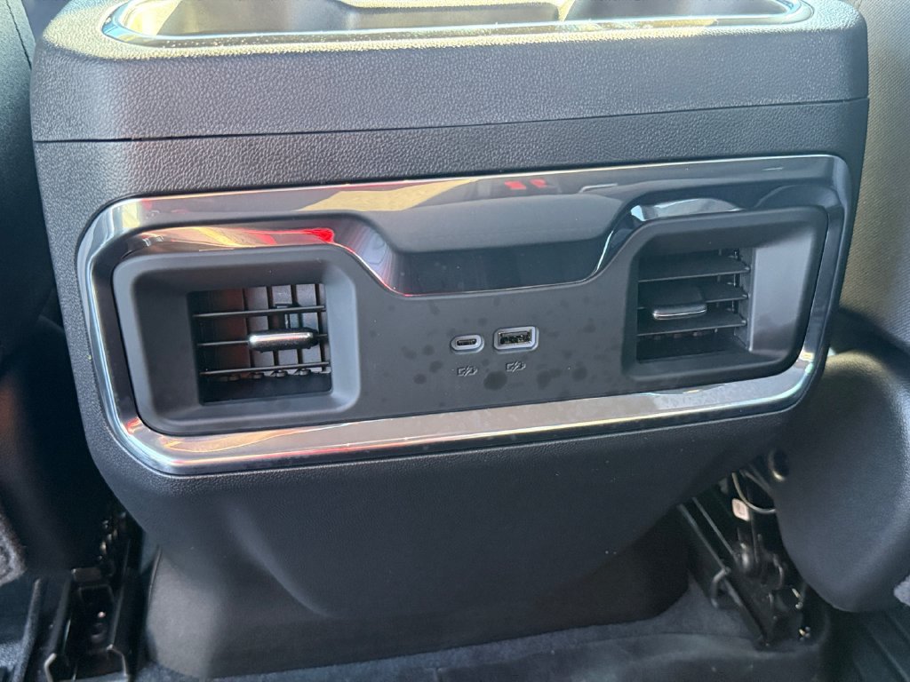 New 2026 GMC Sierra 1500 Elevation w/ Preferred Package AWD/4WD image 37