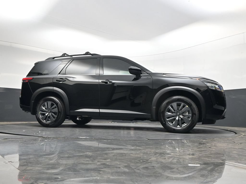 New 2026 Nissan Pathfinder SV w/ Cargo Package AWD/4WD image 43