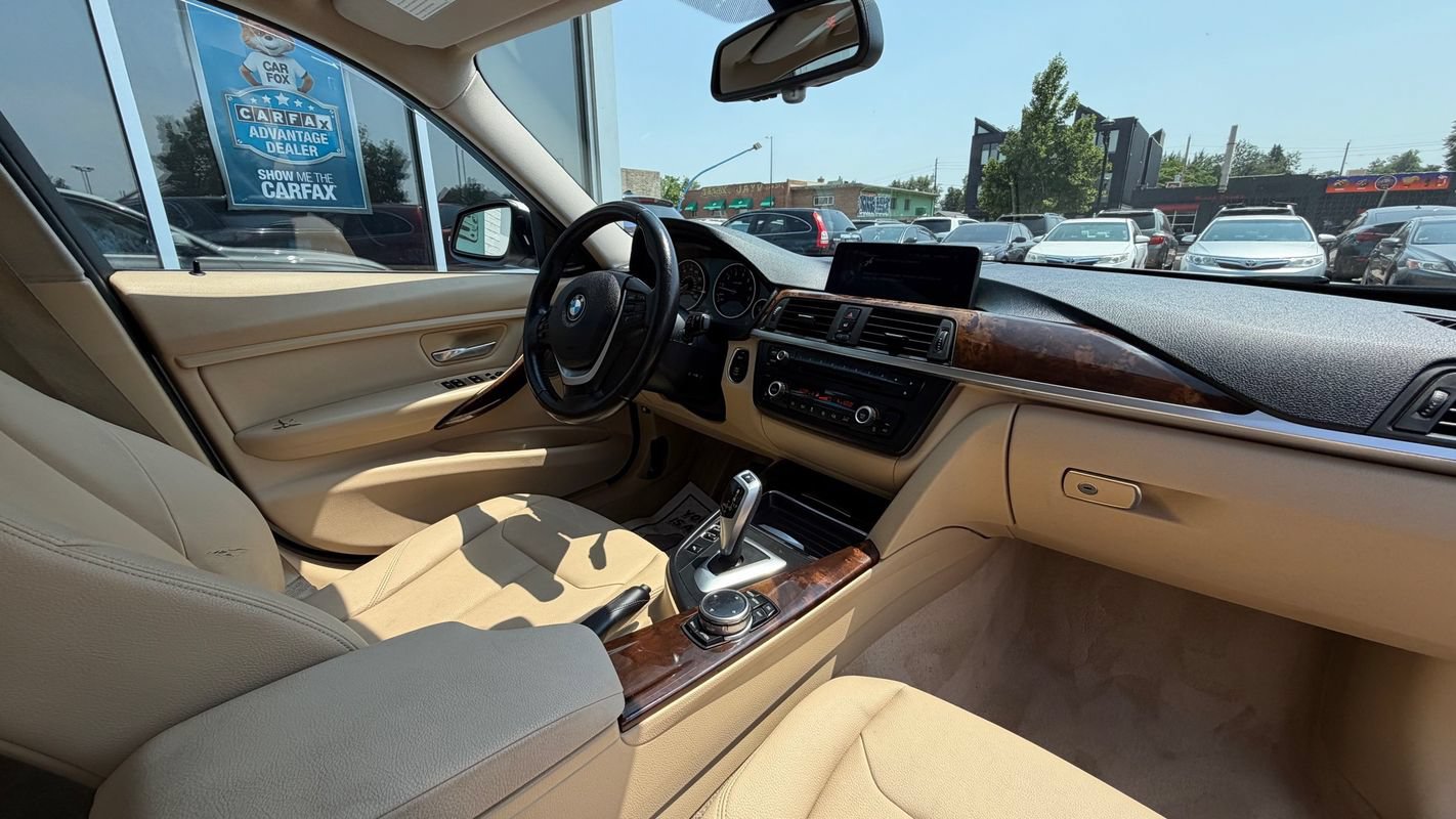 Used 2014 BMW 328i Sedan RWD image 12