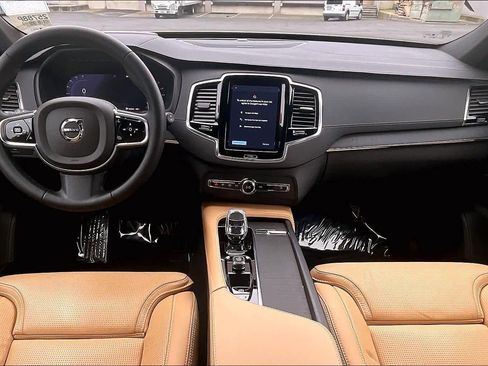Used 2023 Volvo XC90 B6 Ultimate image 18