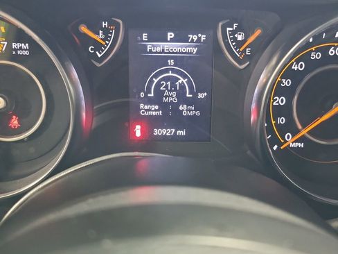 Used 2023 Jeep Wrangler Sport AWD/4WD image 10