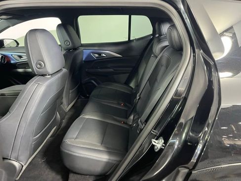 Used 2024 Chevrolet Equinox EV LT image 24