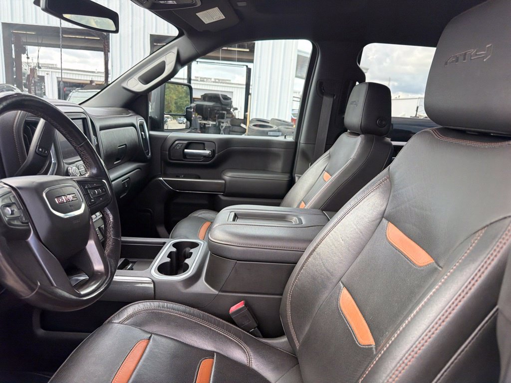 Used 2022 GMC Sierra 2500 AT4 w/ Gooseneck/5TH Wheel Package AWD/4WD image 17