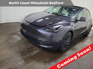 Used 2024 Tesla Model Y Performance AWD/4WD video 1