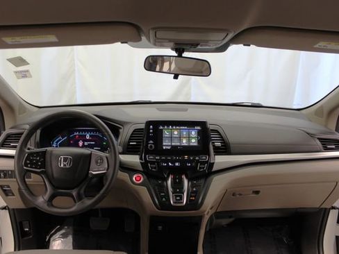 Used 2019 Honda Odyssey EX image 20
