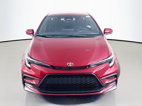 Used 2024 Toyota Corolla SE FWD image 2
