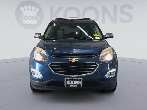 Used 2017 Chevrolet Equinox Premier w/ Enhanced Convenience Package AWD/4WD image 4
