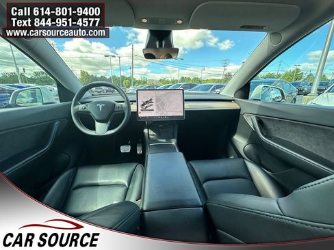 Used 2021 Tesla Model Y Long Range AWD/4WD image 19