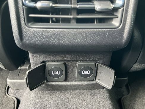 Used 2023 Lincoln Corsair Reserve w/ Equipment Group 201A image 32