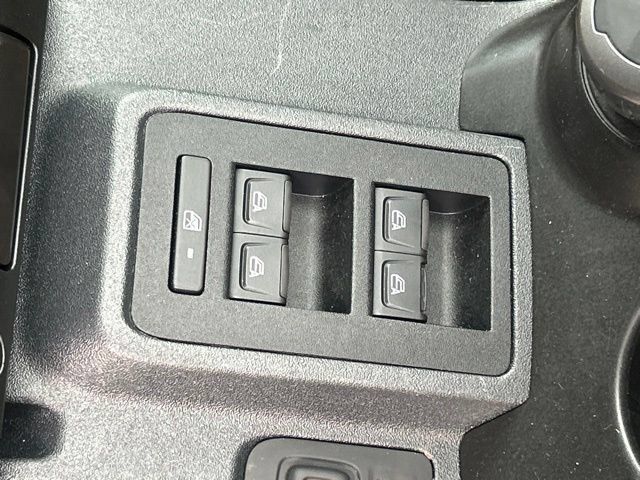 Used 2022 Ford Bronco Outer Banks AWD/4WD image 39