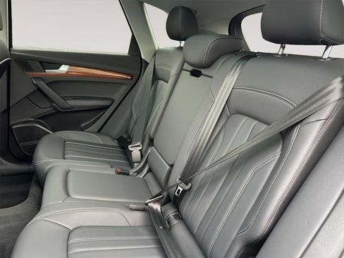 Certified 2023 Audi Q5 2.0T Premium Plus w/ Premium Plus Package image 13