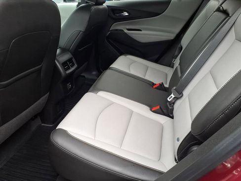 Used 2020 Chevrolet Equinox Premier image 10