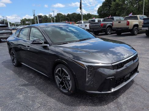New 2026 Kia K4 GT-Line FWD image 1