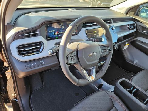 New 2027 Chevrolet Bolt RS w/ Technology Package FWD image 11
