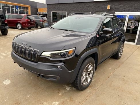 Certified 2022 Jeep Cherokee Trailhawk image 11