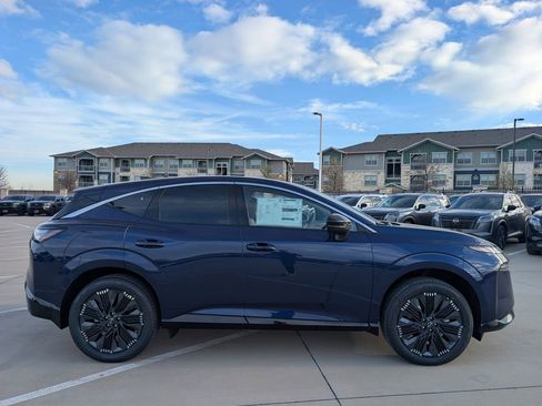 New 2026 Nissan Murano Platinum AWD/4WD image 3