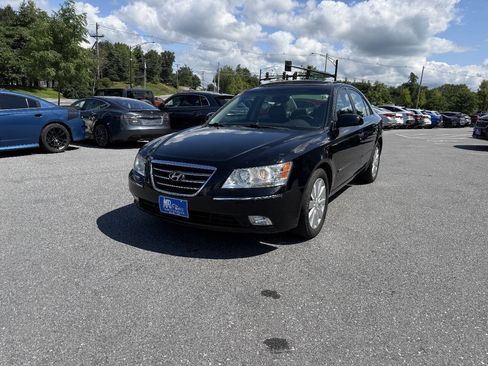 Used 2009 Hyundai Sonata Limited FWD image 2