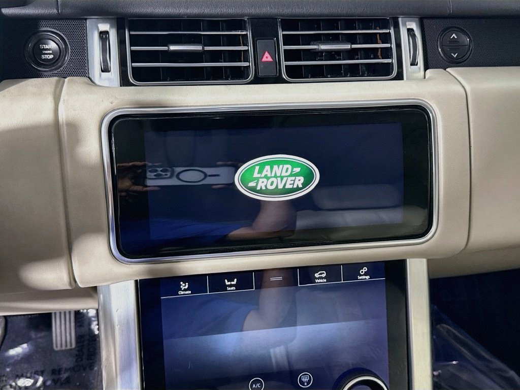 Used 2019 Land Rover Range Rover HSE AWD/4WD image 17