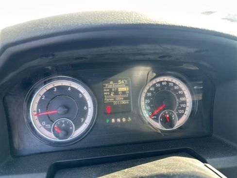 Used 2018 RAM 2500 Tradesman w/ Chrome Appearance Group image 8