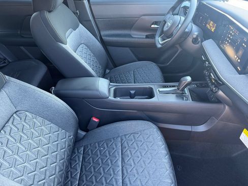 New 2026 Nissan Kicks SV FWD image 11