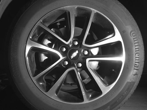 Used 2025 Chevrolet TrailBlazer LT image 12