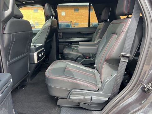 Certified 2024 Ford Expedition Limited AWD/4WD image 24