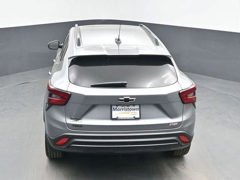 New 2026 Chevrolet Trax RS w/ Sunroof Package image 37
