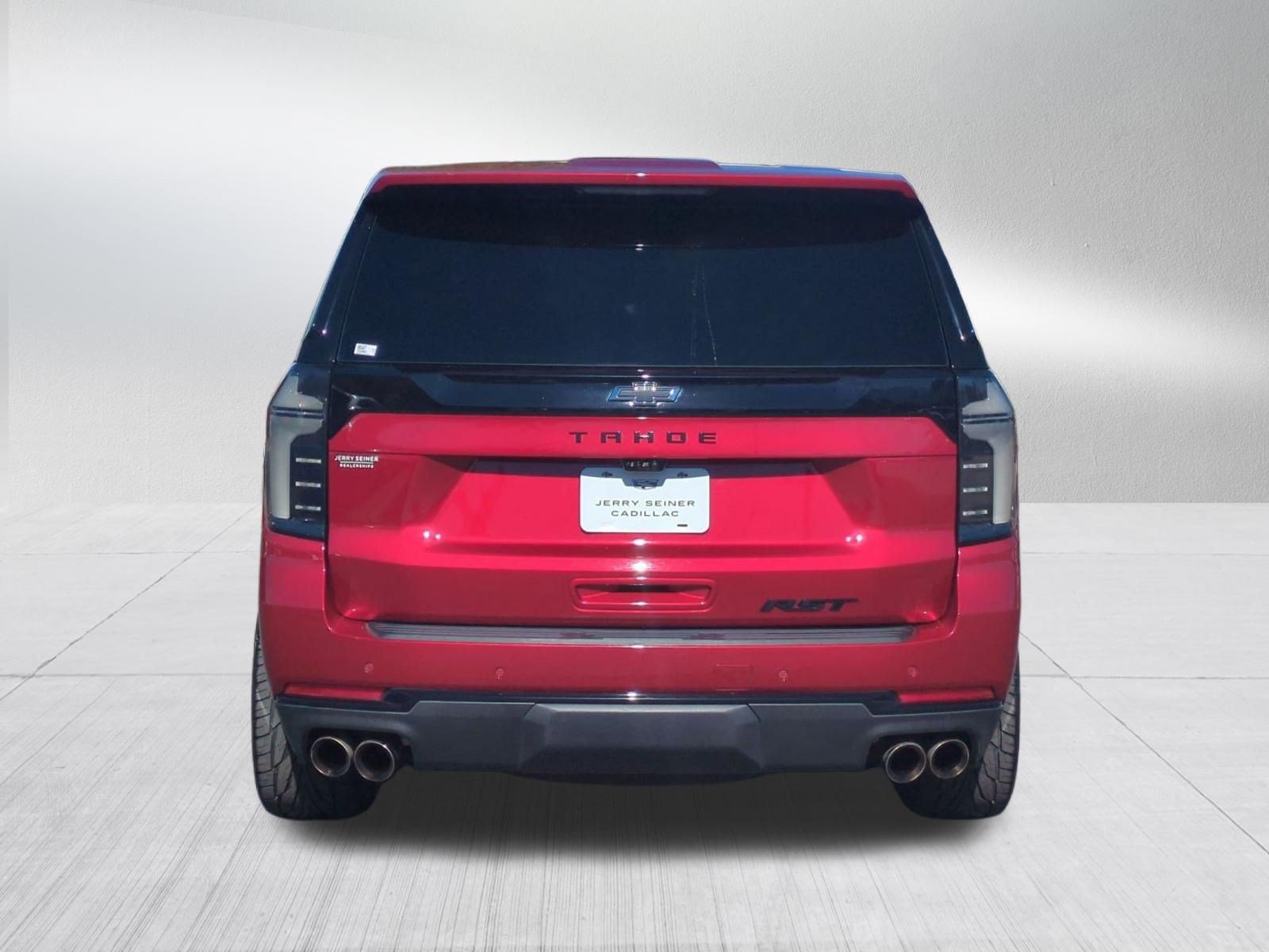 Used 2025 Chevrolet Tahoe RST w/ RST Performance Edition AWD/4WD image 4