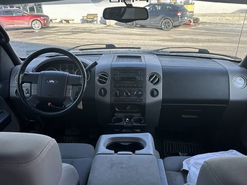 Used 2004 Ford F150 XLT image 17