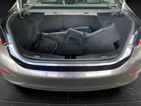 Used 2017 Chevrolet Cruze Premier image 13