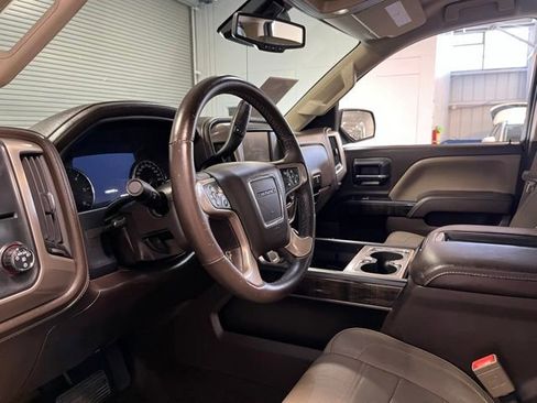 Used 2015 GMC Sierra 2500 Denali RWD image 22