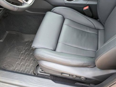 Used 2025 Subaru Legacy Limited AWD/4WD image 4