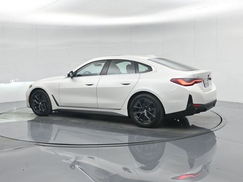 Used 2025 BMW i4 eDrive40 image 7