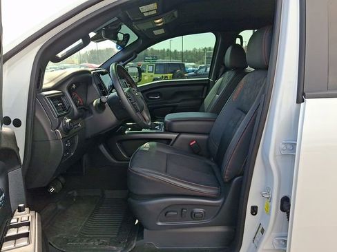 Used 2024 Nissan Titan PRO-4X w/ Off Road Protection Package image 16