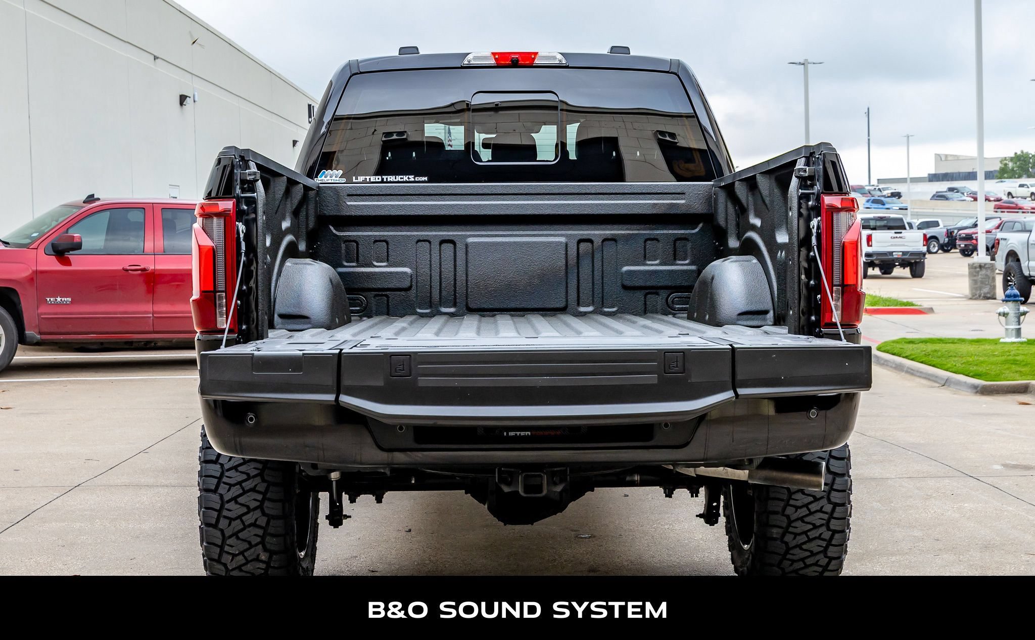Used 2025 Ford F150 Platinum w/ Equipment Group 702A High AWD/4WD image 9