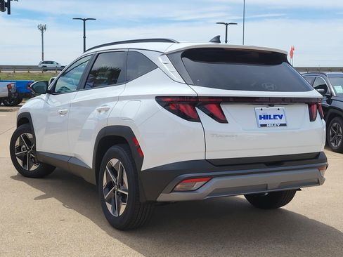 New 2026 Hyundai Tucson SEL FWD image 3