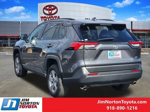 Used 2025 Toyota RAV4 XLE image 7