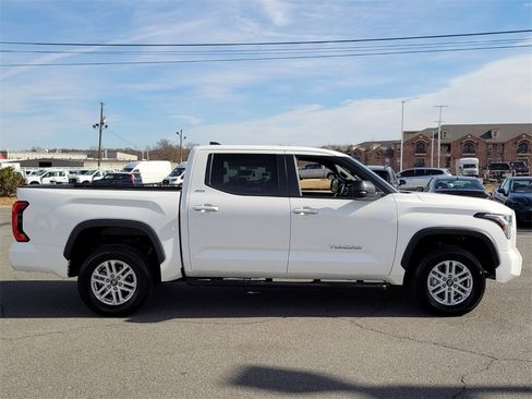 Used 2025 Toyota Tundra SR5 w/ SR5 Premium Package image 2